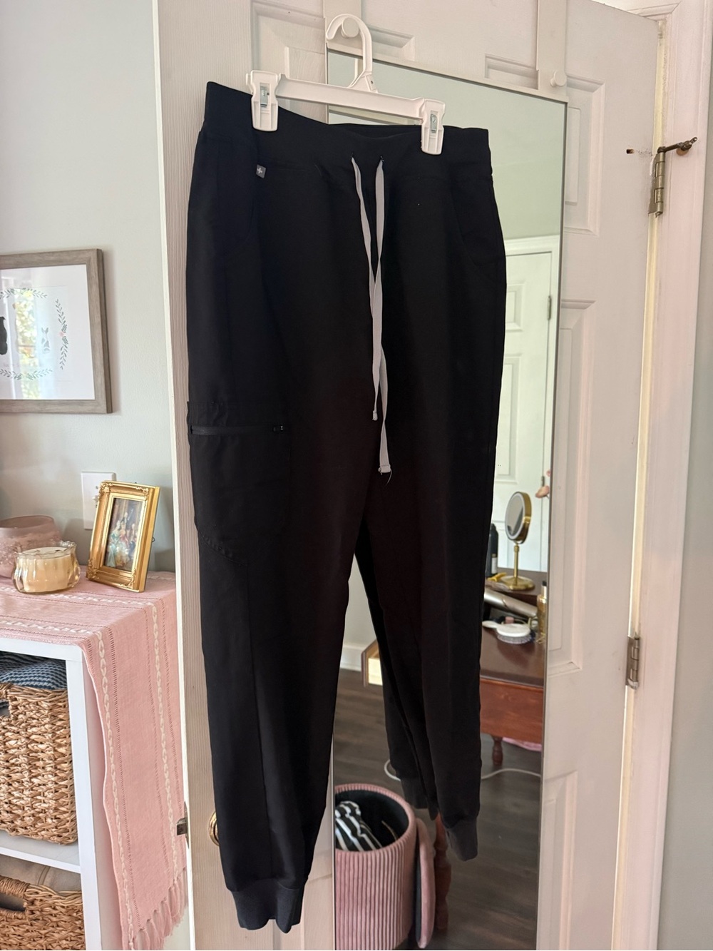 Figs black joggers